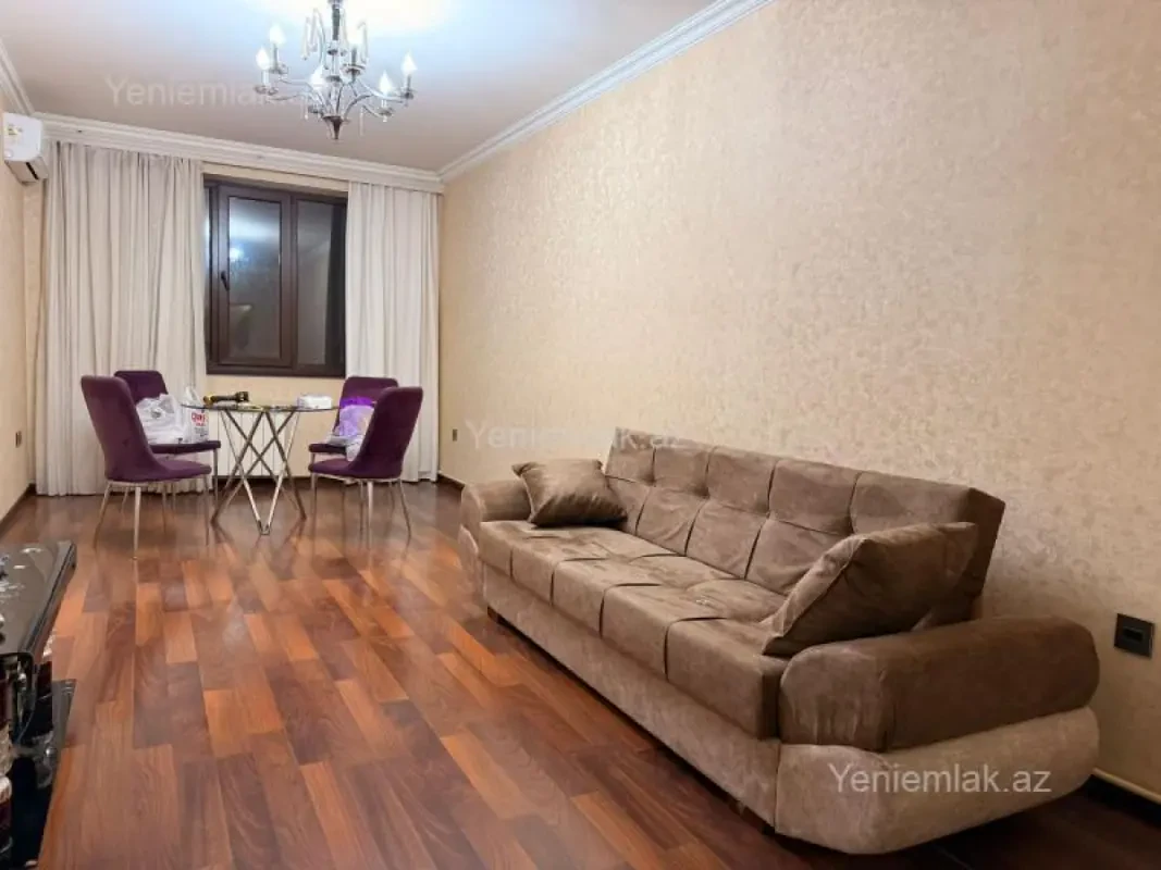 Satılır 2 otaqlı yeni tikili 60 m²