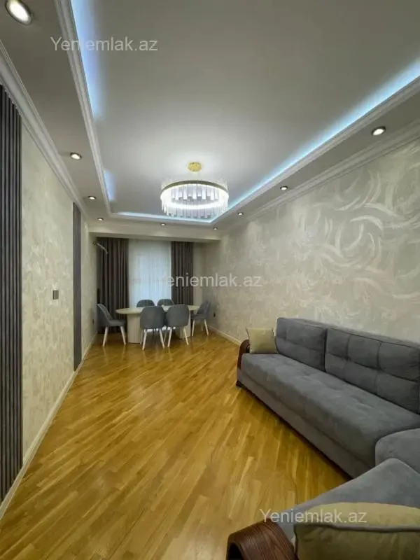 Satılır 3 otaqlı yeni tikili 82 m²