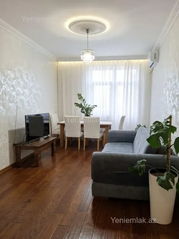 Satılır 2 otaqlı yeni tikili 85 m²