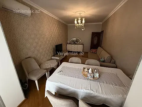 Satılır 2 otaqlı köhnə tikili 65 m² — Bakı, Nərimanov 2 otaq 65.00 m²
