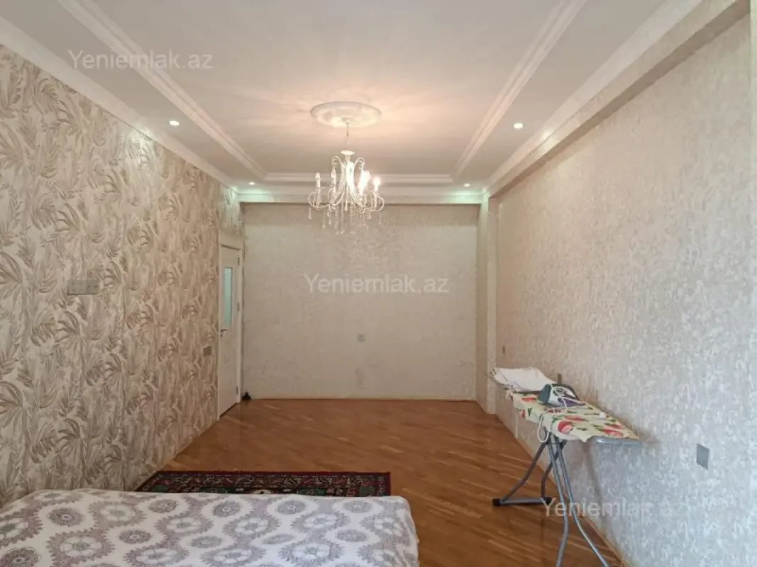 Satılır 2 otaqlı yeni tikili 85 m²