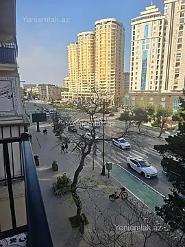 Satılır 2 otaqlı köhnə tikili 70 m² — Bakı, Yasamal 2 otaq 70.00 m²