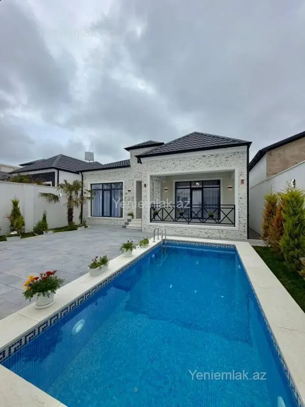 Satılır 4 otaqlı həyət evi 180 m²