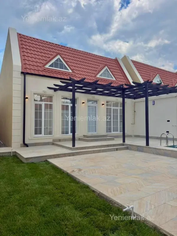 Satılır 3 otaqlı həyət evi 100 m²