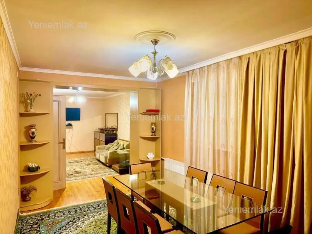 Satılır 3 otaqlı köhnə tikili 74 m²