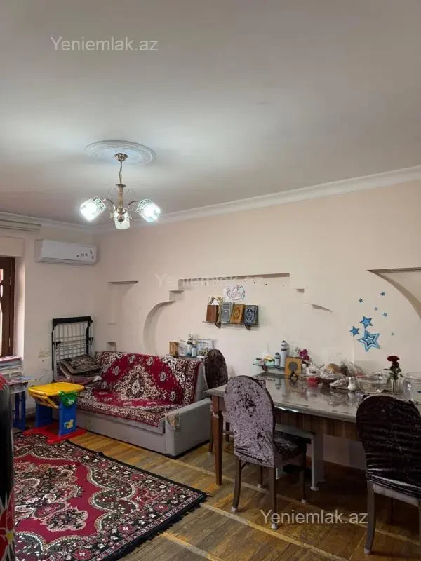 Satılır 3 otaqlı köhnə tikili 65 m²