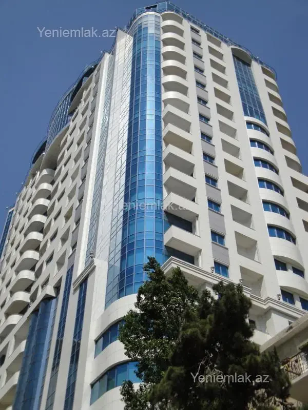 Satılır 3 otaqlı yeni tikili 153 m²