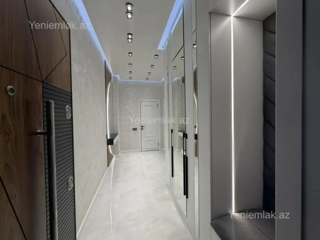 Satılır 2 otaqlı yeni tikili 55 m²