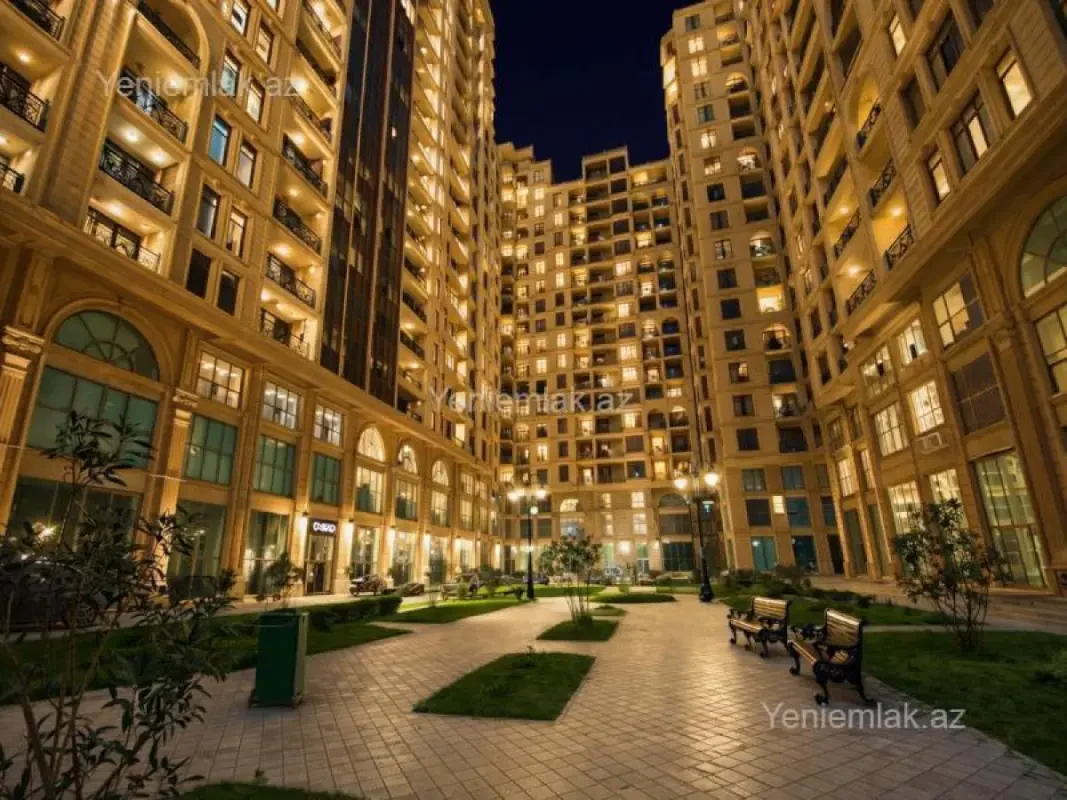 Satılır 4 otaqlı yeni tikili 225 m²