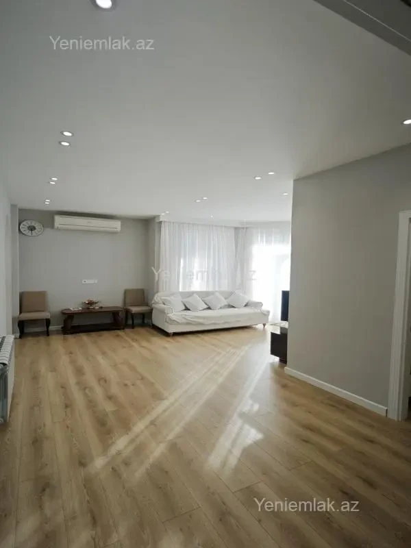 Satılır 4 otaqlı yeni tikili 100 m²