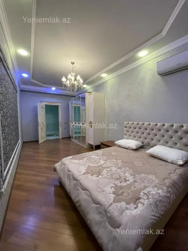 Satılır 4 otaqlı yeni tikili 164 m²