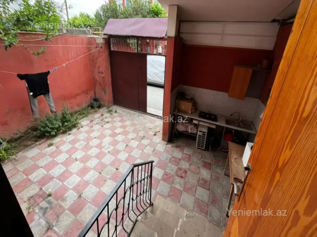 Satılır 3 otaqlı həyət evi 70 m²