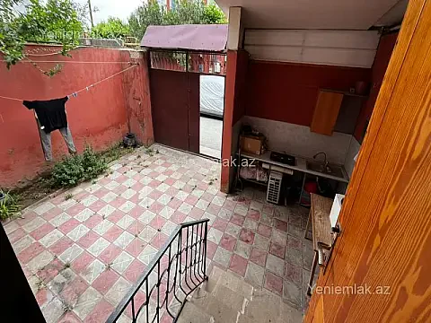 Satılır 3 otaqlı həyət evi 70 m² — Bakı, Binəqədi 3 otaq 70.00 m²