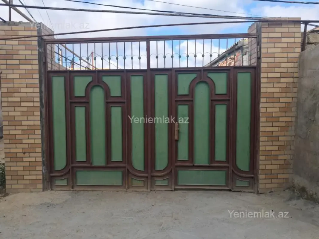 Satılır 3 otaqlı həyət evi 110 m²