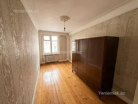 Satılır 2 otaqlı köhnə tikili 52 m² — Bakı, Nəsimi 2 otaq 52.00 m²