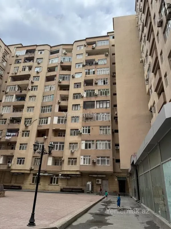Satılır 2 otaqlı yeni tikili 55 m²