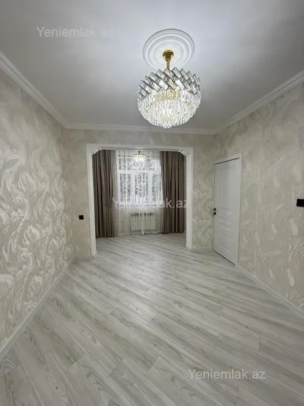 Satılır 3 otaqlı köhnə tikili 70 m²
