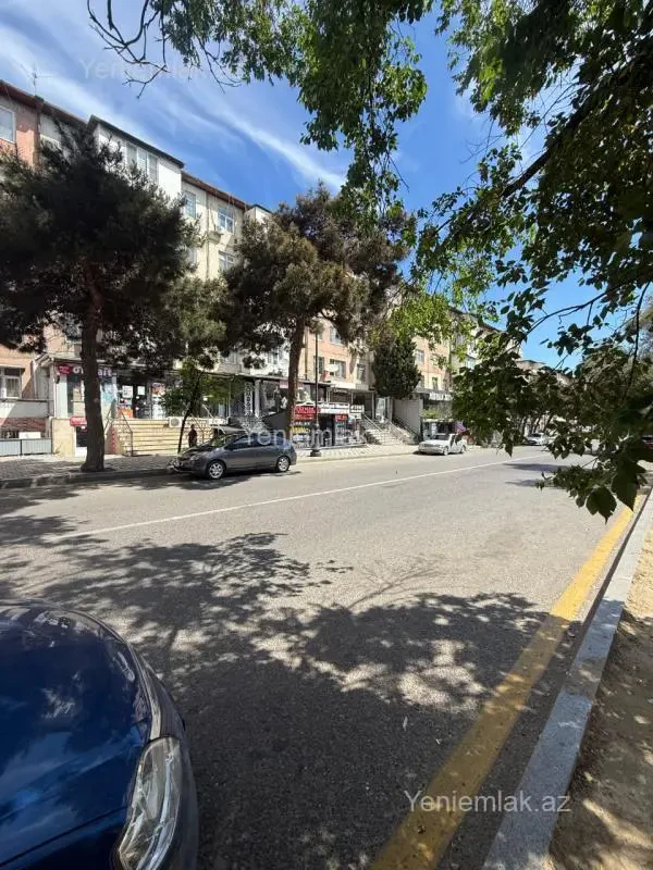 Satılır 3 otaqlı köhnə tikili 50 m²