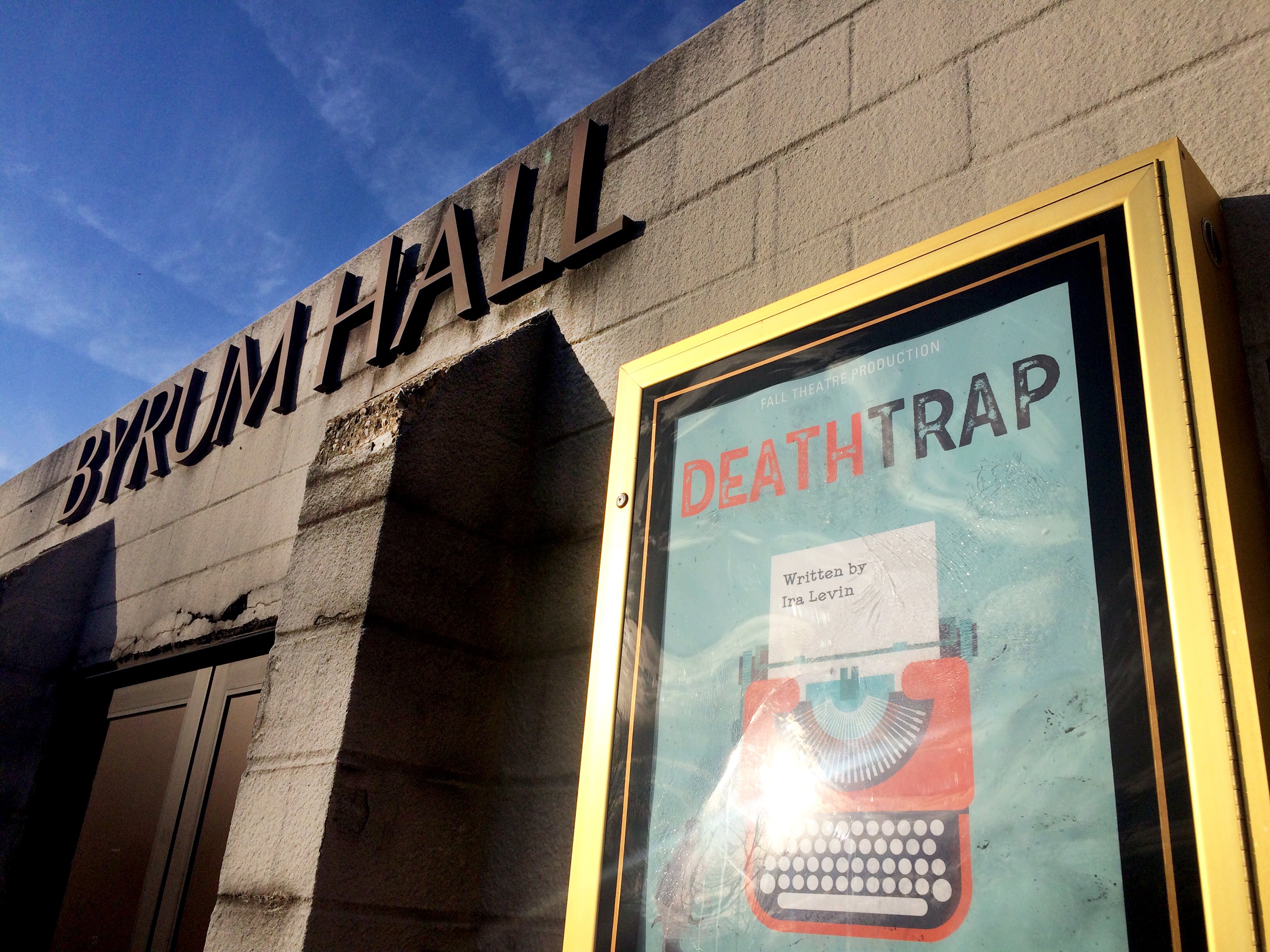 Deathtrap Set ‘Deathtrap’ set to entice audience with murder - The Andersonian