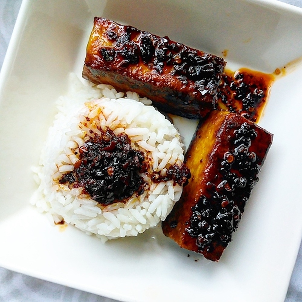 Sous Vide Garlic Chili Tofu
