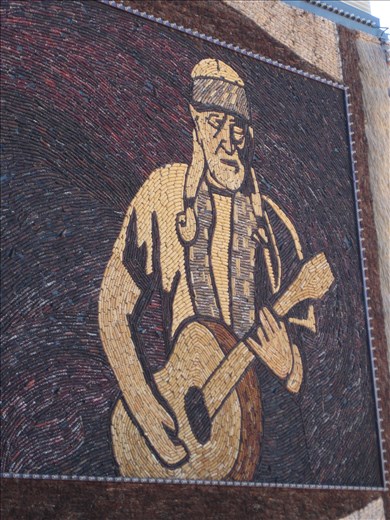 Willy at the Corn Palace