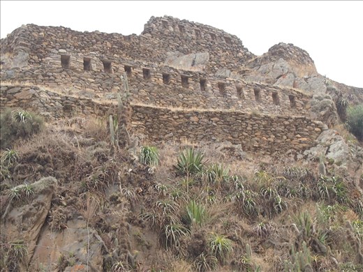 Food Storage in mountains Ollantaytambo