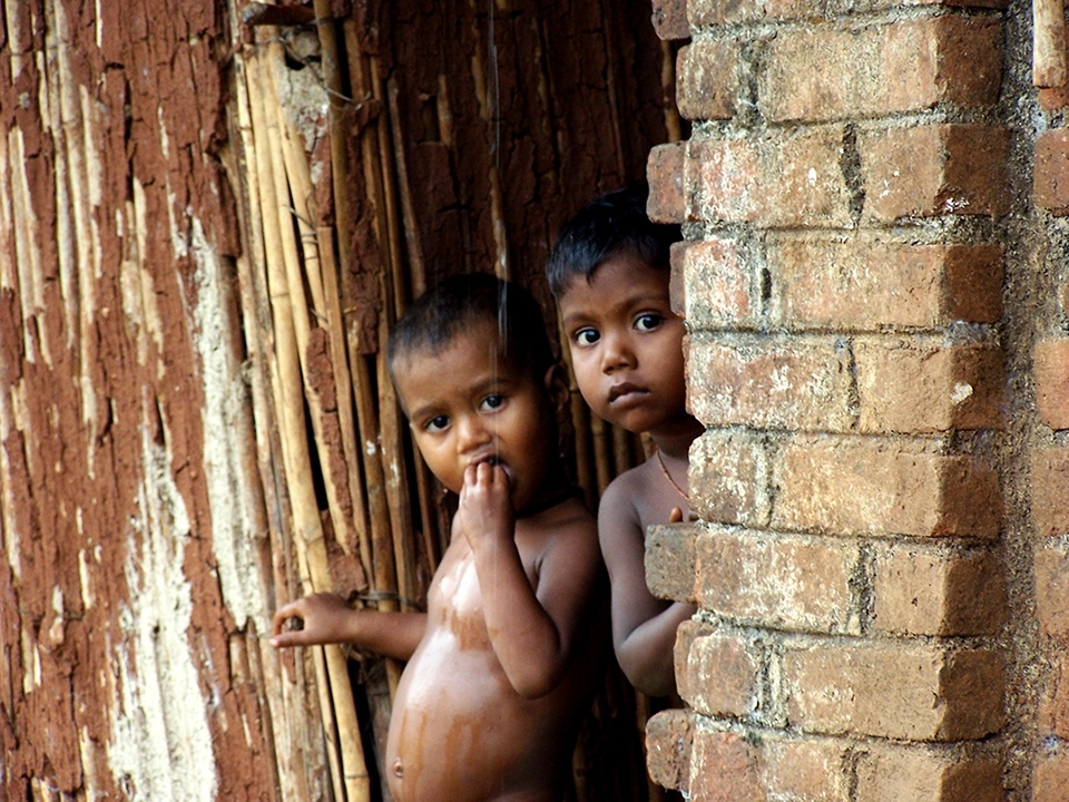 Curious and scared by my camera! Is he the future of India(?)
Can the kid even dream of becoming a doctor, scientist or a future leader?