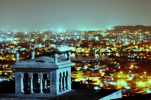 This is a place called Moulali Dargah, where muslims will pray. I have been this to place actually for an photo walk but that was cancelled and was staying thier till its all dark. Then i found some glowing lights of the city. As i was for even photography so i didnit bring any tripod. But tried clicking the lights and eventually I got this one.It was actually 12 km from my place 
