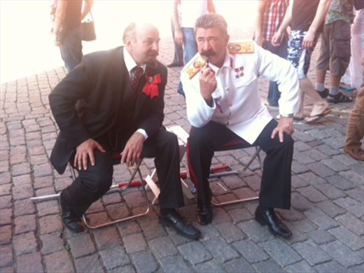 I just love being a tourist, they wouldn't do a selfie though!