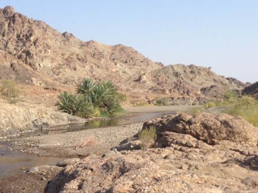 Travelling through the mountains from Oman to Al Ain in the UAE
