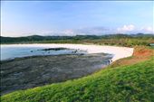 Lombok - beach, white sand, leisure. Not only it has unique culture to offer to us, but it also has gorgeous, gorgeous beach. This is Tanjung Aan, a pretty secluded beach with unique white grain-sized sand and clear blue water.: by adventureofrobin, Views[949]