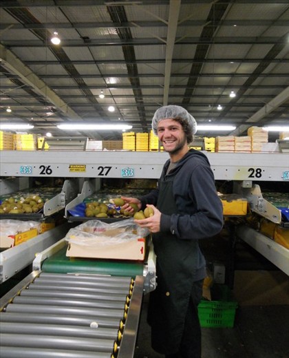 24/7 TRAVEL. And when can not travel, work hard to fund next travels. 
#Packing, @Mt. Maunganui, New Zealand