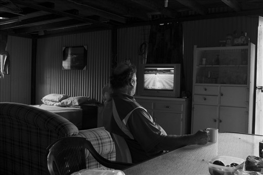 When asked about the loneliness of shack life, Fluffy replied “you have good days and bad days, but it’s been in my blood all my life. I would never do anything else”. Having some mod cons can help as well.