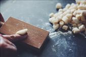 how to use the gnocchi board to create the lines and rolled gnocchi: by agathab, Views[366]