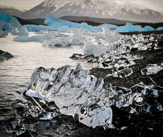 Ice that is more than a million years old washes up on the shores of Lago Geikie and shines with stunning clarity.
