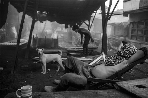 While strolling around, I saw these men looking for a cozy place to take their s