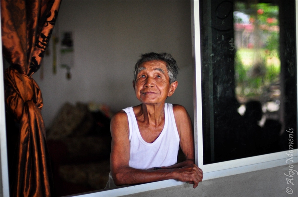 Days and nights, waiting for the children to come back to visit them