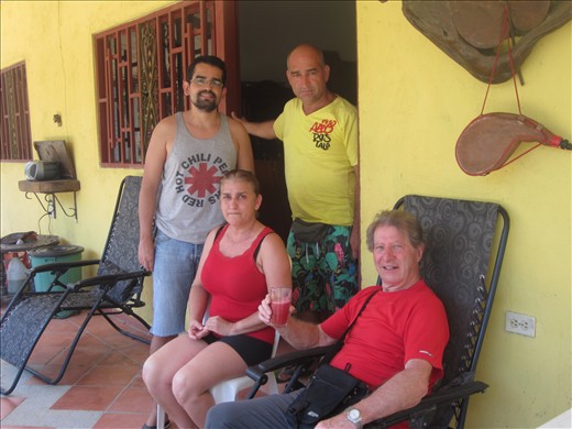 visite à une haciendaa Santa Marta, le proprio, sa famile et moi
