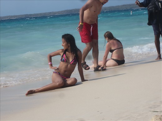 voici la petite fille