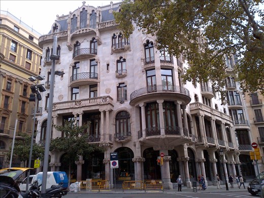 Architecture style Gaudi