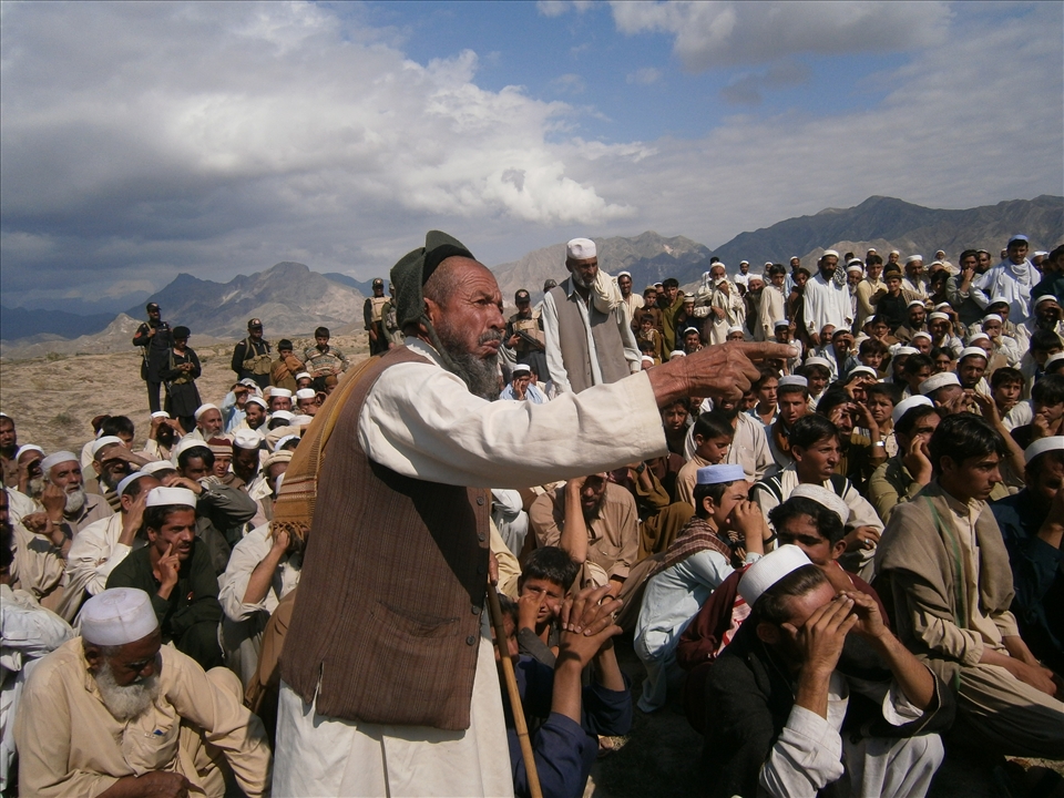 This is the main way to communicate as there is no other source of communicati 