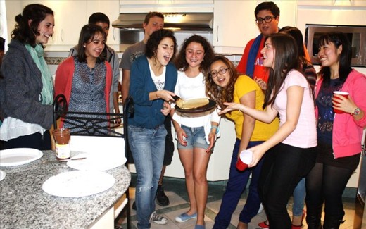 Almost failing at flipping the crêpe