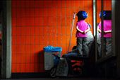 A little girl waits for the U-Bahn in Berlin, Germany: by alex_mou_san, Views[315]