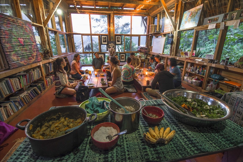A delicious vegetarian dinner provided by the Mystical Yoga Farm for its guests.