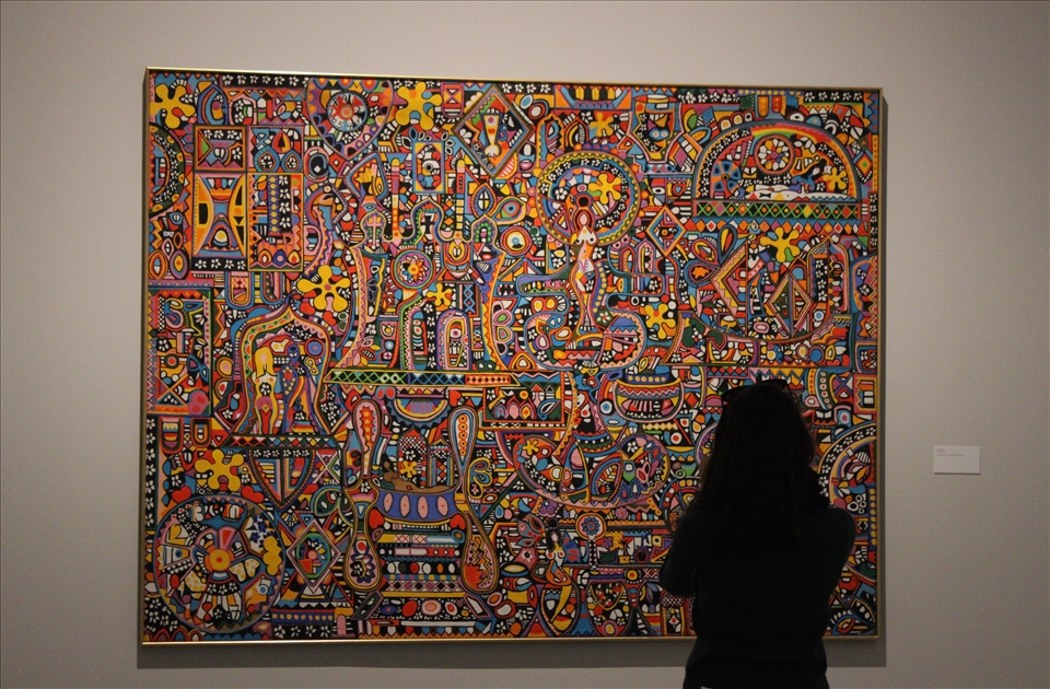 Growing up, unfortunately, you won't be able to climb on statues anymore, but what about visiting museums? Colourful paintings are always the most loved ones. (Berlinische Galerie - Berlin)