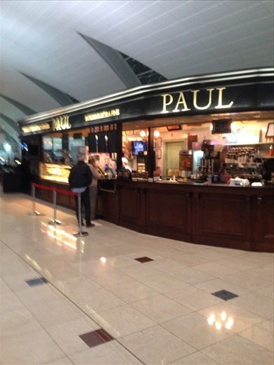 Paul! In Dubai's airport! :)