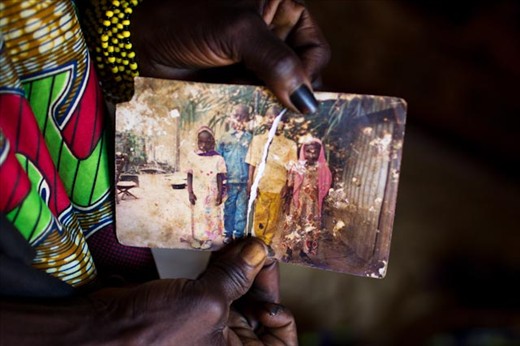 When Nura was a little girl she was waiting to grow up so she could get married. Now she is waiting for her daughters to grow up and get married in their turn. Things haven't changed much in N'Dele since she was a child.