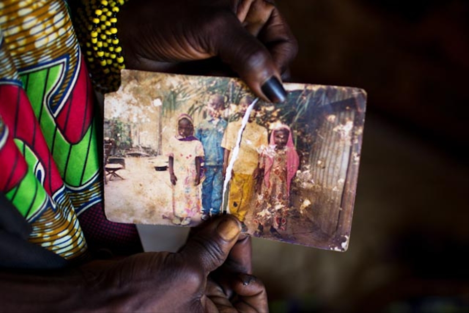 When Nura was a little girl she was waiting to grow up so she could get married. Now she is waiting for her daughters to grow up and get married in their turn. Things haven't changed much in N'Dele since she was a child.