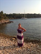 by alyssa730, Views[357]