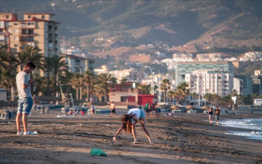 The relax environment of the beach with mountains in the background and sea shells all around you ... definitely a collectors item.